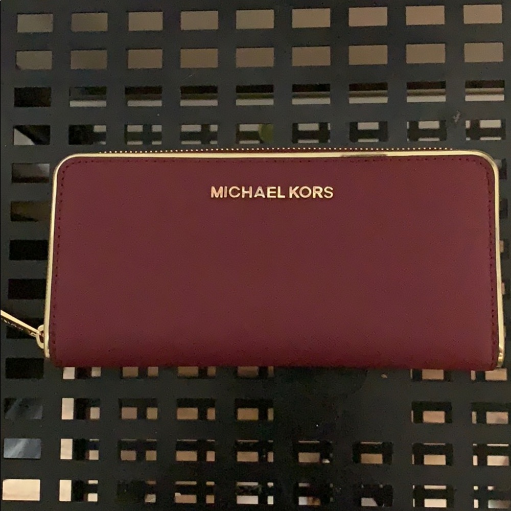Michael Kors wallet